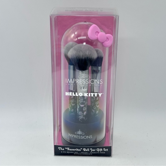 Impressions Vanity x Hello Kitty “The Favorites" Bell Jar 6-Piece Brush Gift Set - Picture 1 of 8